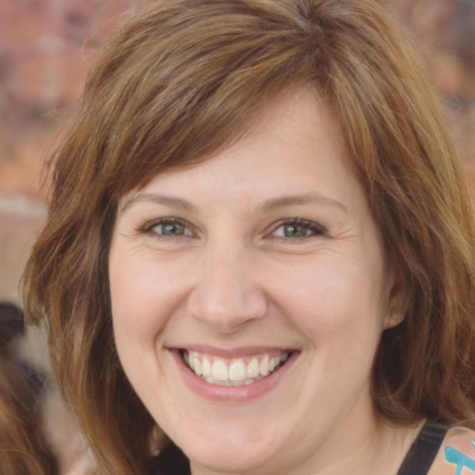 Porträt von Marita Schrader, Kursleiterin für Finanzplanung